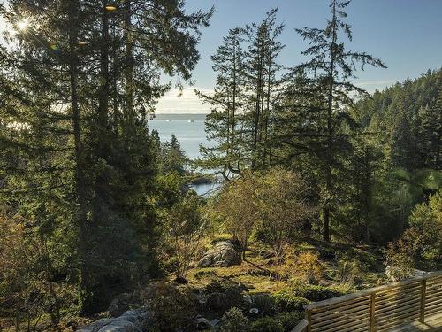 4778 Marine Drive, West Vancouver, BC 