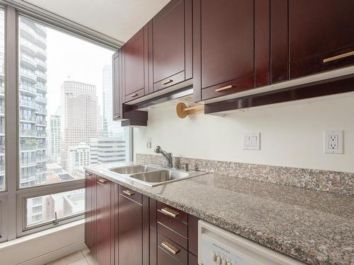 1704 837 W Hastings Street, Vancouver, BC 