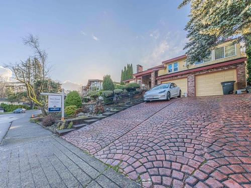 5530 Braelawn Drive, Burnaby, BC 