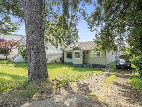 2012 Eighth Avenue, New Westminster, BC 