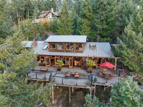 9979 Welcome Wynd, Halfmoon Bay, BC 