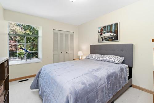5707 Bluebell Drive, West Vancouver, BC 