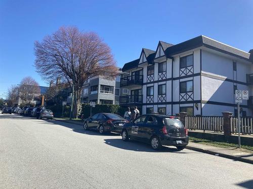 104 145 W 18Th Street, North Vancouver, BC 