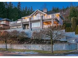 1625 CHIPPENDALE ROAD  West Vancouver, BC V7S 3G6