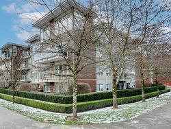 207 1033 ST GEORGES AVENUE  North Vancouver, BC V7L 3H5