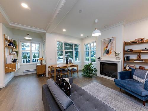 2706 W 2Nd Avenue, Vancouver, BC 