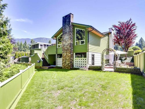 4343 Patterdale Drive, North Vancouver, BC 