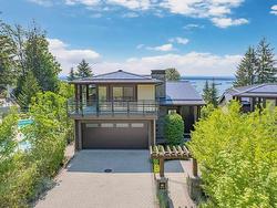 2976 BURFIELD PLACE  West Vancouver, BC V7S 0A9