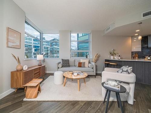 204 4963 Cambie Street, Vancouver, BC 