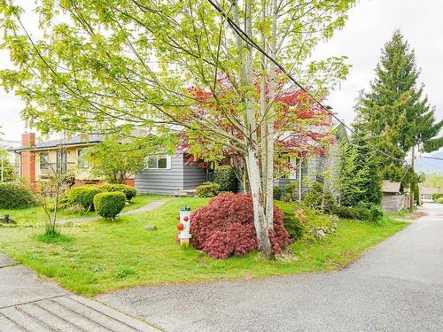 6025 Dickens Street, Burnaby, BC 