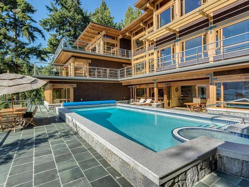 5363 Kew Cliff Road, West Vancouver, BC 