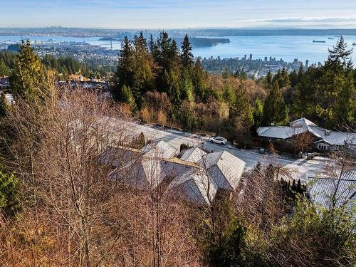 1615 Chippendale Road, West Vancouver, BC 