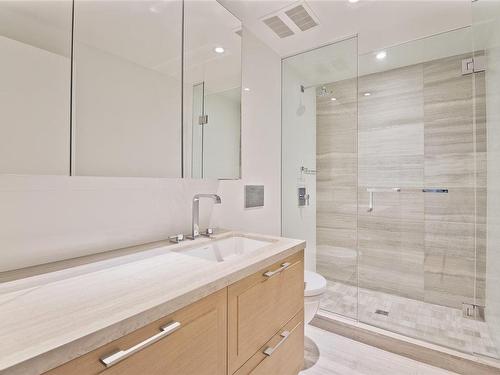 1553 W 57Th Avenue, Vancouver, BC 