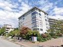 301 460 14Th Street, West Vancouver, BC 