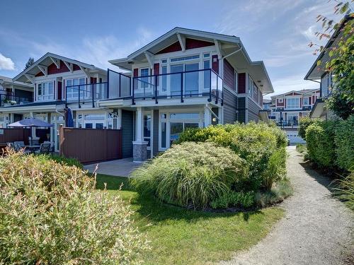 5979 Beachgate Lane, Sechelt, BC 