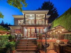 4449 ROSS CRESCENT  West Vancouver, BC V7W 1B4