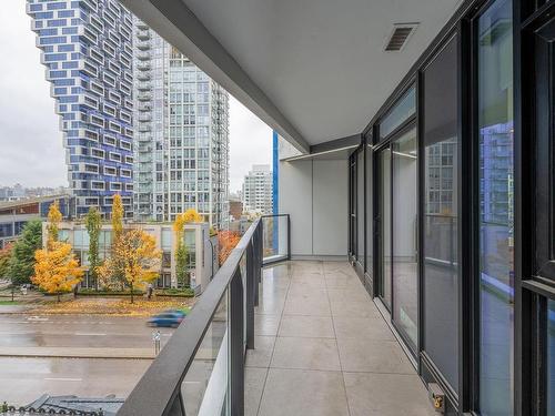 402 889 Pacific Street, Vancouver, BC 