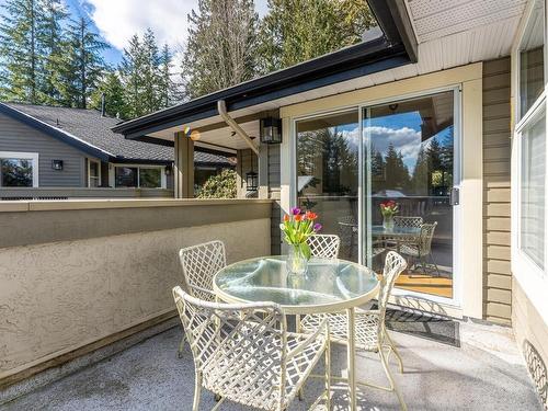 4 1900 Indian River Crescent, North Vancouver, BC 