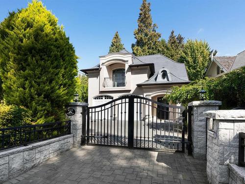 4348 Erwin Drive, West Vancouver, BC 