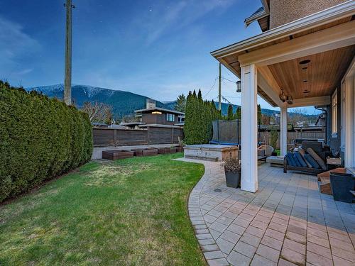 992 Hampshire Road, North Vancouver, BC 