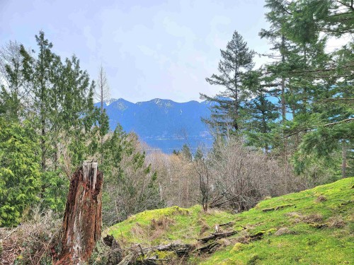 1562 Eaglecliff Road, Bowen Island, BC 
