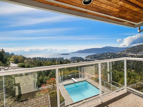 4791 Westwood Place, West Vancouver, BC 