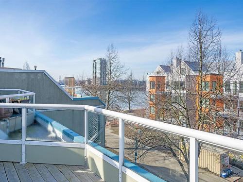 417 31 Reliance Court, New Westminster, BC 