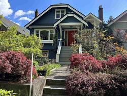 3432 W 22ND AVENUE  Vancouver, BC V6S 1J2