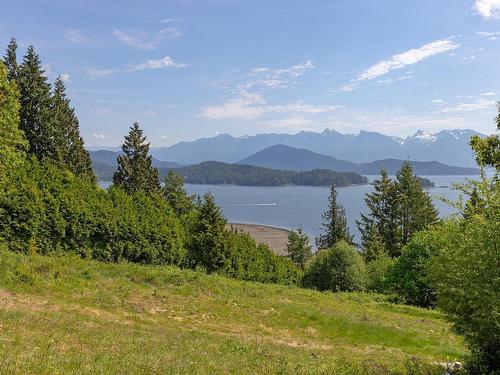 1212 St Andrews Road, Gibsons, BC 