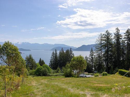 1212 St Andrews Road, Gibsons, BC 