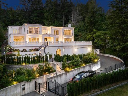 735 St. Andrews Road, West Vancouver, BC 