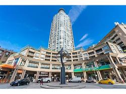 1502 183 KEEFER PLACE  Vancouver, BC V6B 6B9