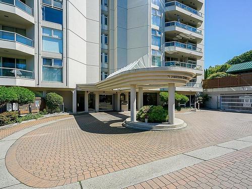 805 71 Jamieson Court, New Westminster, BC 