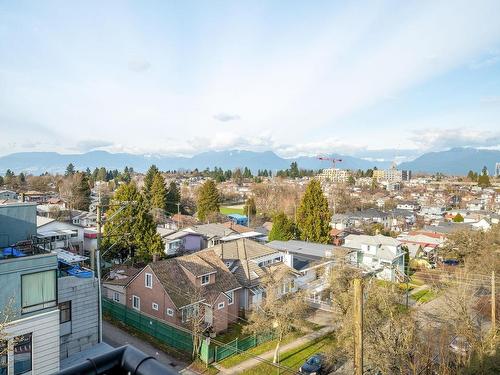 401 5488 Cecil Street, Vancouver, BC 