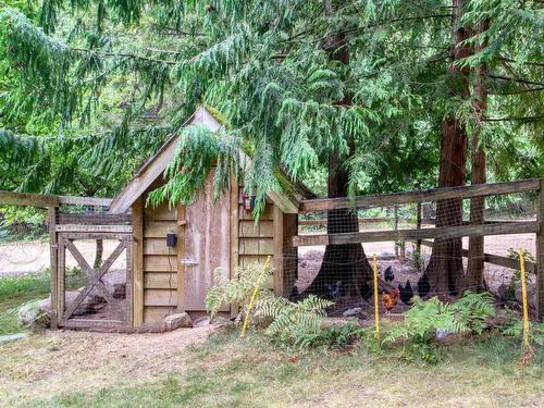 6979 Sechelt Inlet Road, Sechelt, BC 