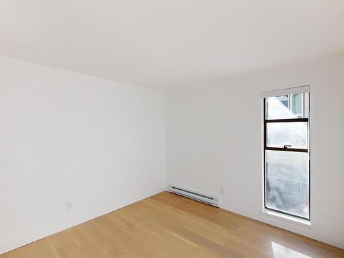 304 936 Bute Street, Vancouver, BC 
