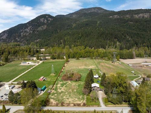 1553 Fraser Road, Pemberton, BC 