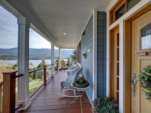 6373 N Gale Avenue, Sechelt, BC 