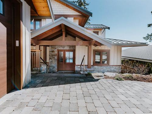 6035 Silverstone Lane, Sechelt, BC 