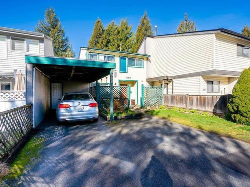 888 Pinebrook Place, Coquitlam, BC 