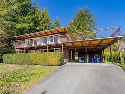 71 LAURIE CRESCENT  West Vancouver, BC V7S 1B6