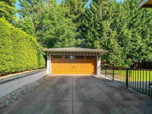 8233 Government Road, Burnaby, BC 