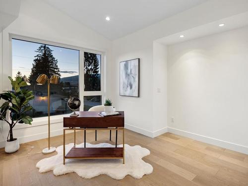 2644 Chesterfield Avenue, North Vancouver, BC 