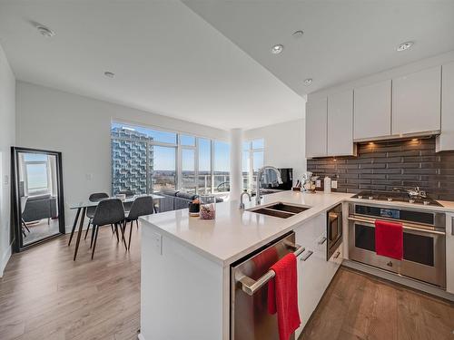 1603 8533 River District Crossing, Vancouver, BC 