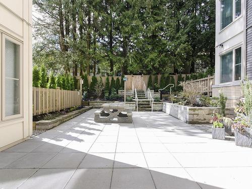 320 2665 Mountain Highway, North Vancouver, BC 