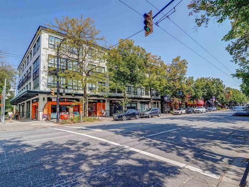 2425 Bayswater Street, Vancouver, BC 