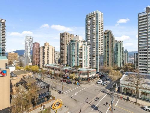 304 1270 Robson Street, Vancouver, BC 