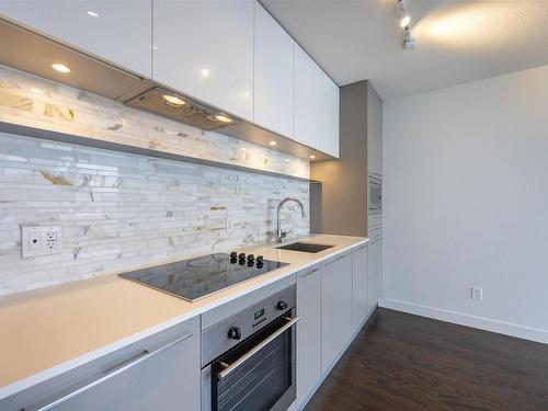 605 8031 Nunavut Lane, Vancouver, BC 