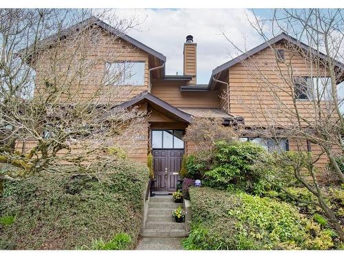 1842 Chesterfield Avenue, North Vancouver, BC 