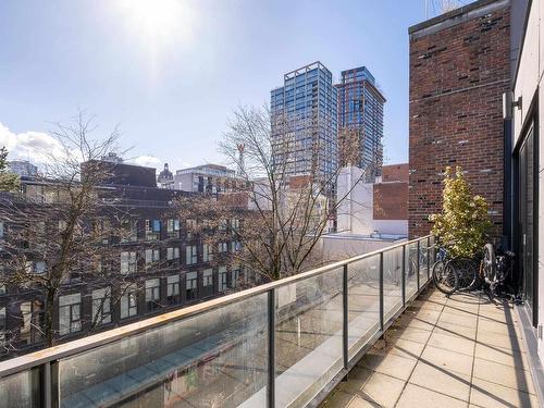 603 12 Water Street, Vancouver, BC 